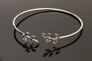 1pcs Fashion Simple Summer Popular Intimate Metal Accessories Wristband Wristband Retro Sweet Open Adjustable Bracelet Birthday